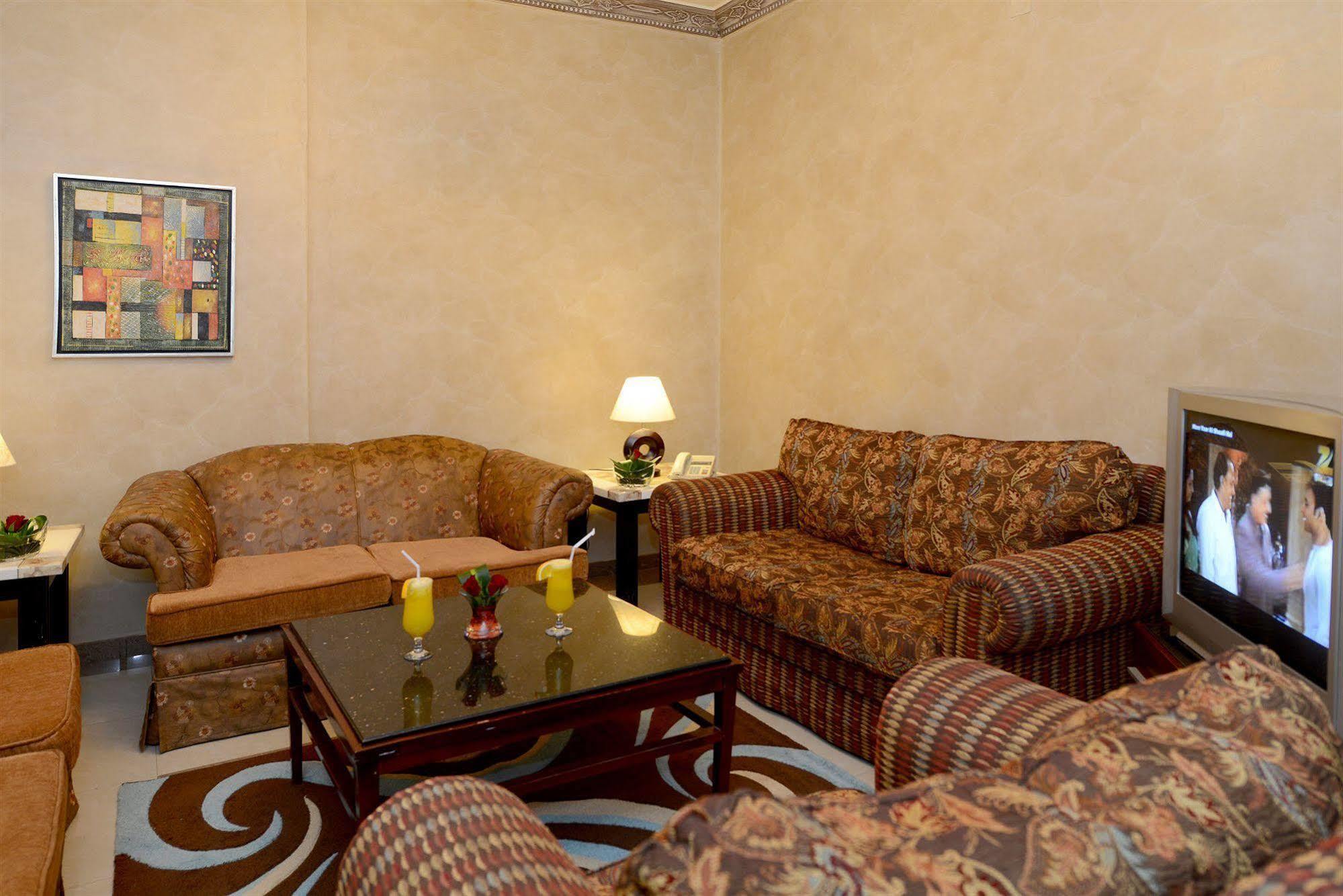 Hotel Boudl Al Olaya Riad Exterior foto